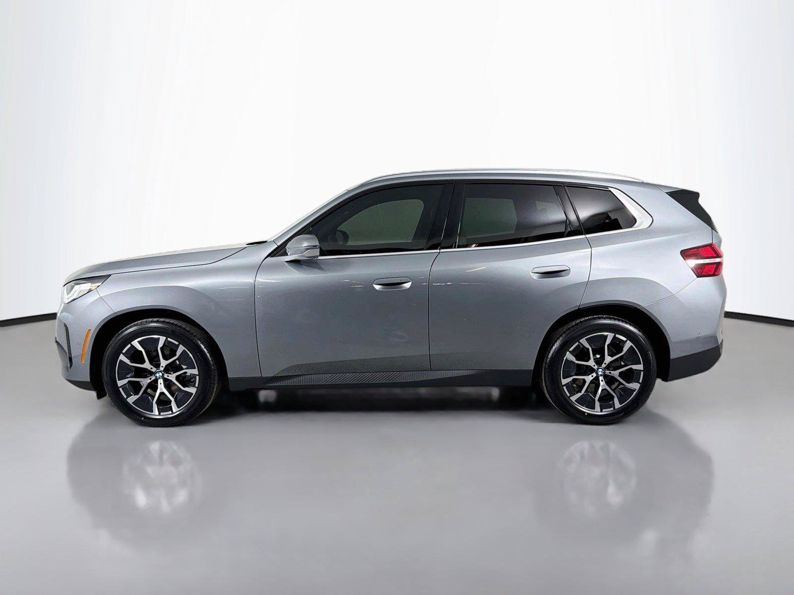 New 2026 BMW X3 xDrive30i w/ Convenience Package AWD/4WD image 8