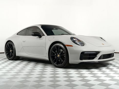 Used 2024 Porsche 911 Carrera RWD image 1
