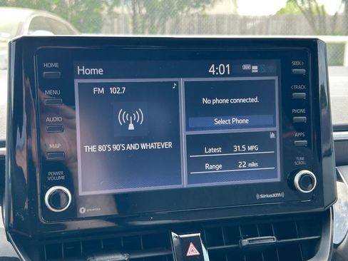 Used 2022 Toyota Corolla LE image 25