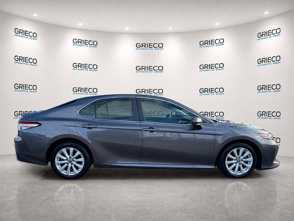 Used 2019 Toyota Camry LE FWD image 8