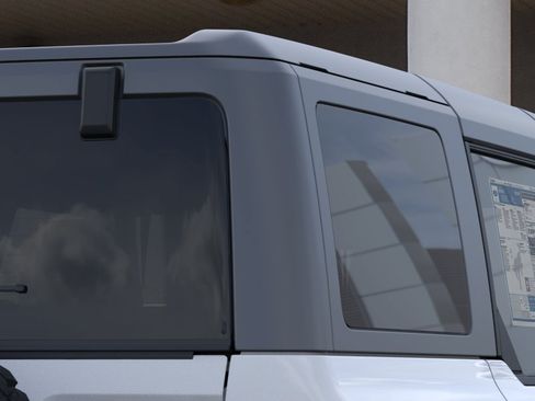 New 2026 Ford Bronco Badlands w/ Sasquatch Package AWD/4WD image 25