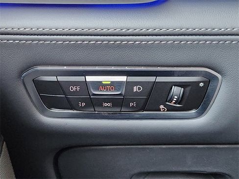 Used 2022 BMW X5 M w/ Competition Package 2 image 21