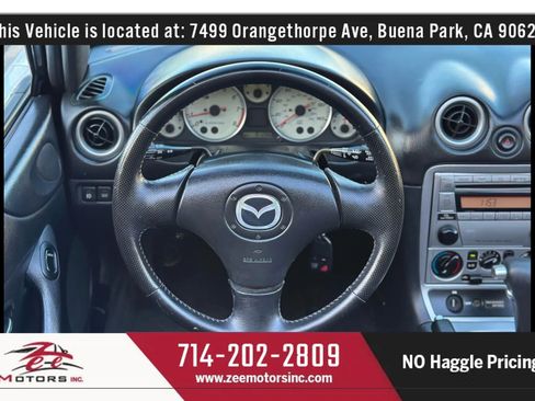 Used 2004 MAZDA MX-5 Miata Convertible 2D w/ Convenience Pkg image 18