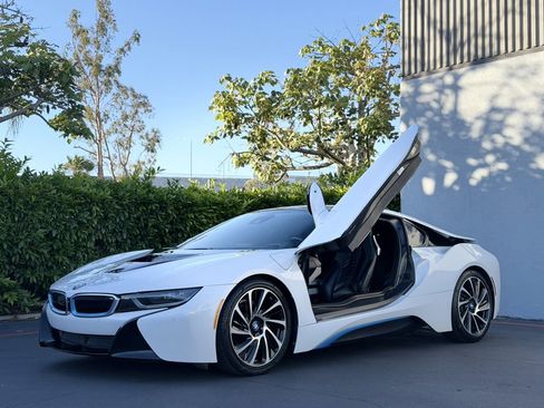 Used 2015 BMW i8 image 9