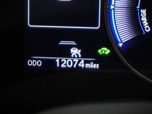 Certified 2025 Lexus NX 350h AWD w/ Cold Area Package image 9