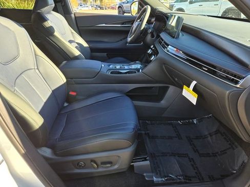 New 2026 INFINITI QX60 Sport w/ Dark Cargo Package AWD/4WD image 21