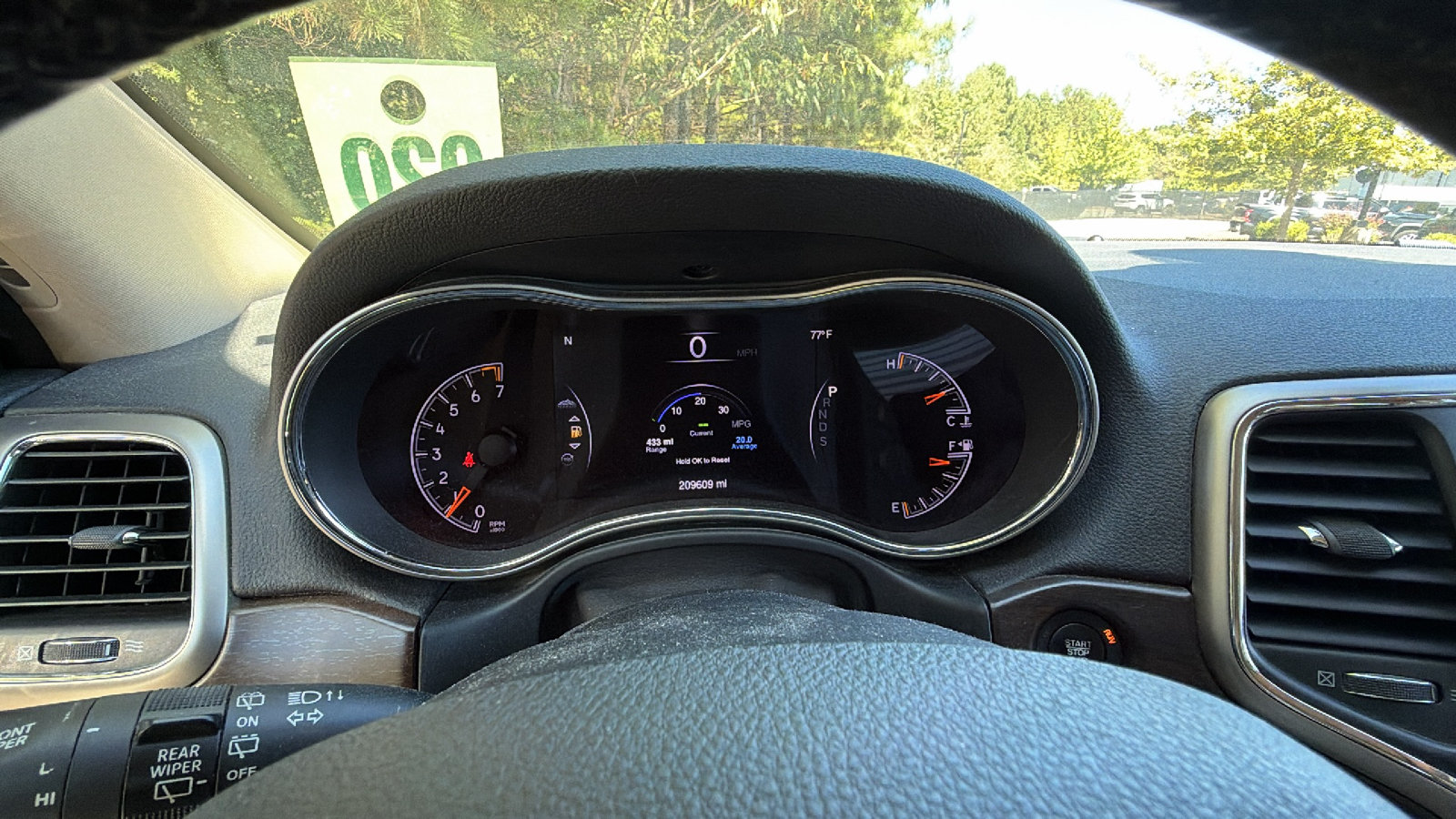 Used 2015 Jeep Grand Cherokee Limited w/ Luxury Group II AWD/4WD image 29