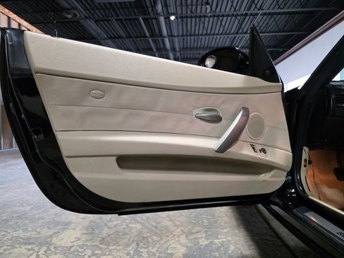 Used 2007 BMW Z4 3.0i image 14