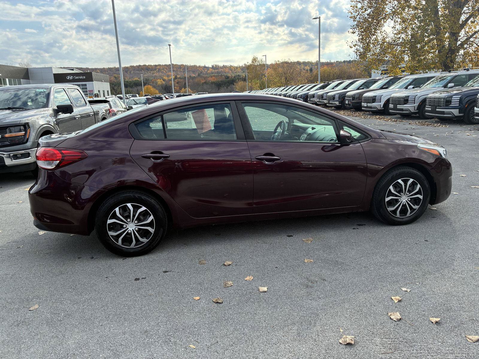 Used 2018 Kia Forte LX FWD image 9