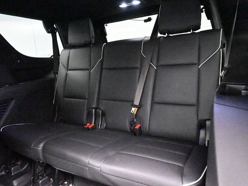Used 2022 Cadillac Escalade Sport w/ Touring Package AWD/4WD image 19
