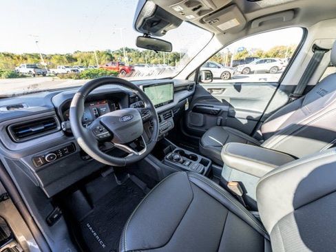 New 2025 Ford Maverick Lobo image 77