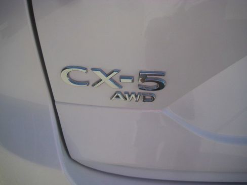 Used 2022 MAZDA CX-5 AWD 2.5 S w/ Premium Package image 7