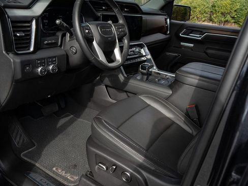 Used 2024 GMC Sierra 1500 Denali w/ Denali Reserve Package image 18