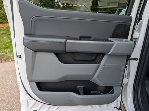 Used 2023 Ford F150 XLT w/ Equipment Group 302A High image 37