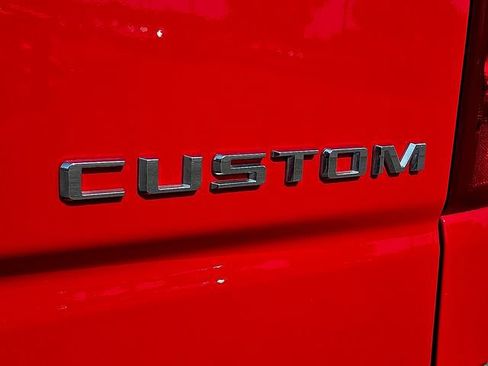 Used 2022 Chevrolet Silverado 1500 Custom AWD/4WD image 10