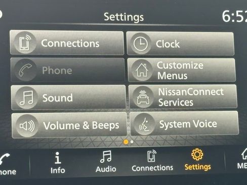 New 2025 Nissan Frontier SV image 34