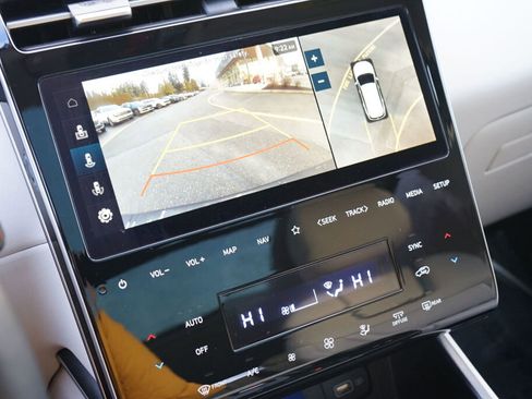 Certified 2023 Hyundai Tucson Limited image 26