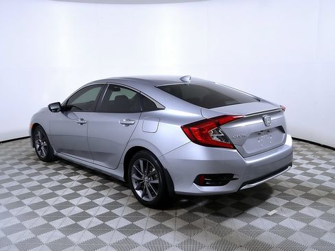 Used 2020 Honda Civic EX image 9
