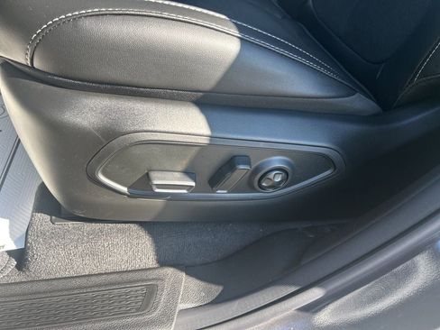 New 2026 Jeep Grand Cherokee Altitude AWD/4WD image 9