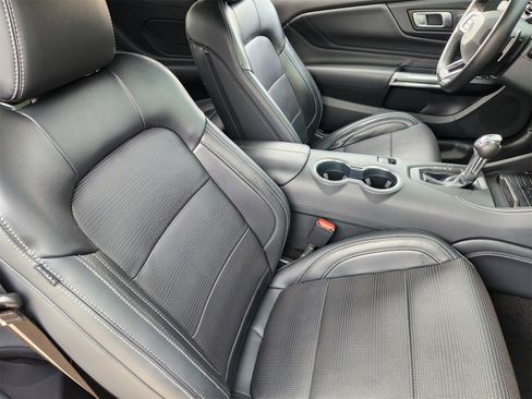 Used 2024 Ford Mustang GT Premium image 22