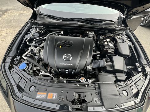 Used 2021 MAZDA MAZDA3 s image 27