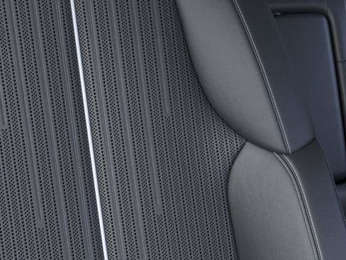 Used 2027 Cadillac Vistiq Sport w/ LPO, Floor Liner Package AWD/4WD image 45