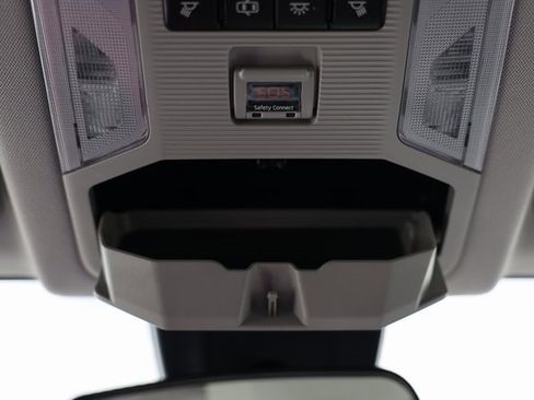 Used 2019 Toyota RAV4 LE image 31