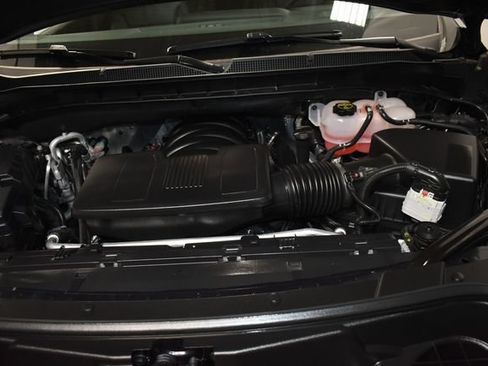Certified 2025 Chevrolet Suburban RST w/ RST Capability Package AWD/4WD image 44