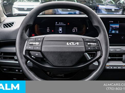 Used 2025 Kia K4 FWD image 24