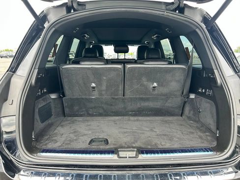 Used 2022 Mercedes-Benz GLS 450 4MATIC image 28