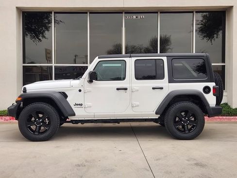 Certified 2021 Jeep Wrangler Unlimited Sport image 4