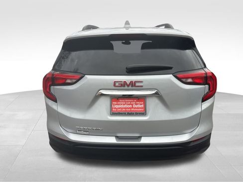 Used 2020 GMC Terrain SLE w/ Driver Convenience Package image 19