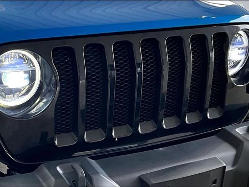 Used 2021 Jeep Wrangler Willys image 26