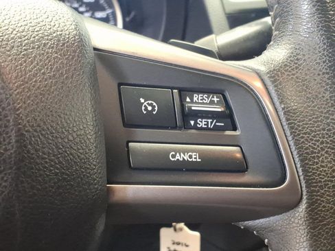 Used 2016 Subaru Impreza 2.0i Premium AWD/4WD image 12