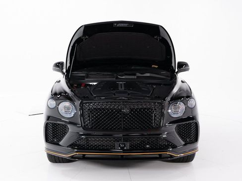 Certified 2025 Bentley Bentayga S Black Edition image 47