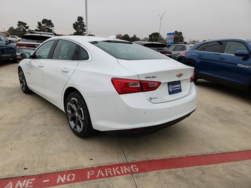Used 2024 Chevrolet Malibu LT image 5
