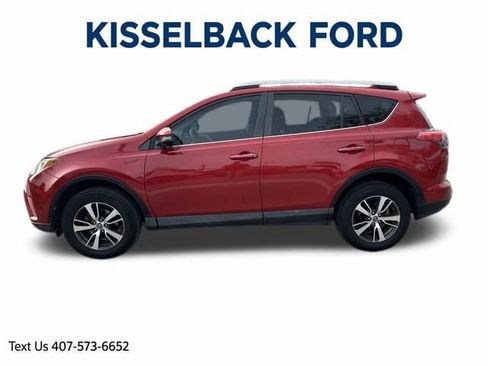 Used 2017 Toyota RAV4 XLE image 7