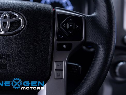 Used 2021 Toyota 4Runner SR5 Premium image 20