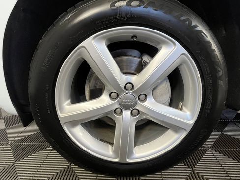 Used 2017 Audi Q5 2.0T Premium Plus w/ Technology Package AWD/4WD image 13
