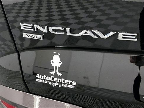 Used 2023 Buick Enclave Essence w/ Experience Buick Package image 8