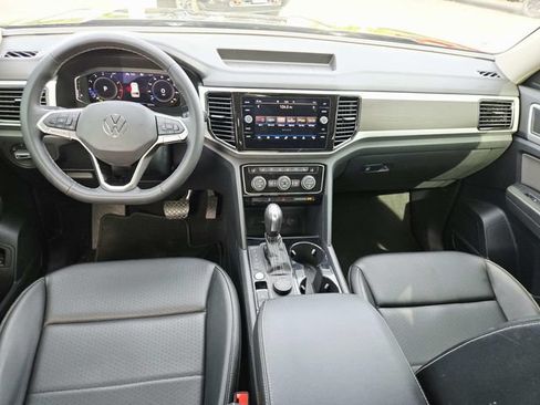 Used 2022 Volkswagen Atlas SE AWD/4WD image 6