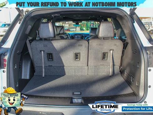 Used 2022 Chevrolet Traverse RS image 10