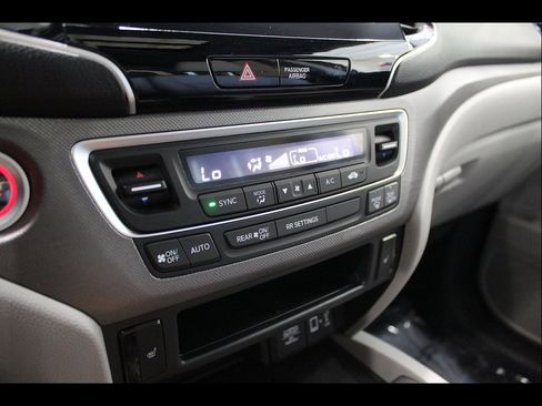 Certified 2023 Honda Ridgeline RTL image 29