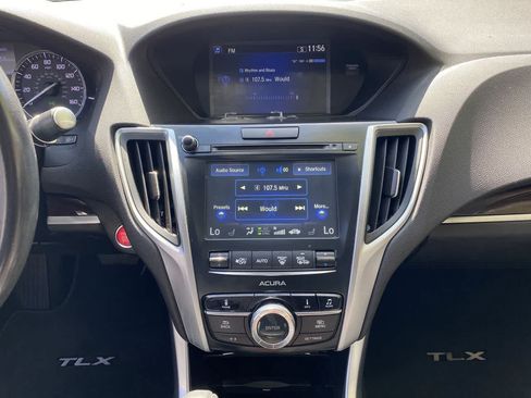Used 2016 Acura TLX FWD image 25