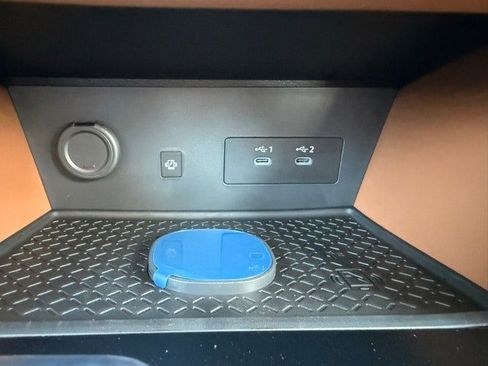 New 2026 Nissan Pathfinder Platinum image 36