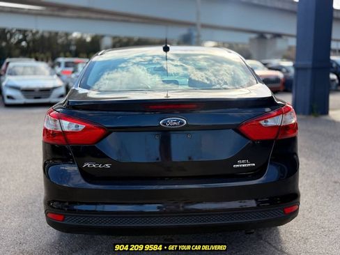 Used 2014 Ford Focus SE FWD image 6
