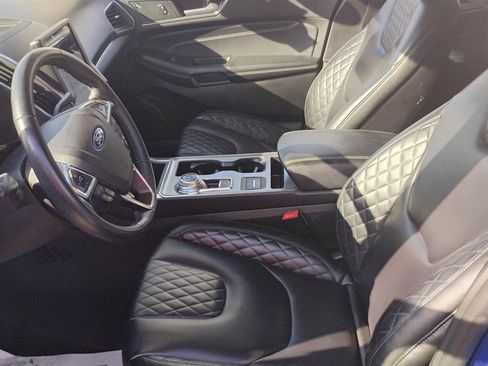 Used 2024 Ford Edge Titanium image 20