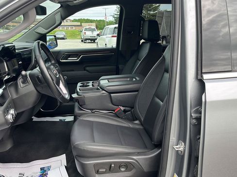 Used 2025 GMC Sierra 1500 SLT AWD/4WD image 23