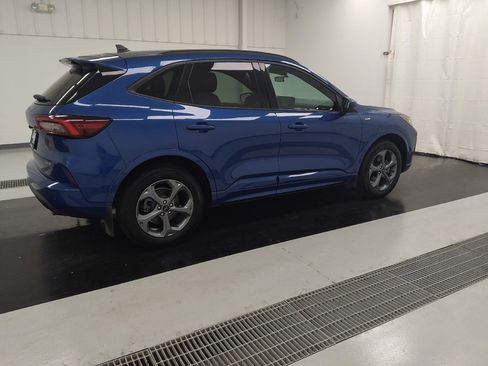 Used 2023 Ford Escape ST-Line Select w/ Tech Pack #1 AWD/4WD image 10