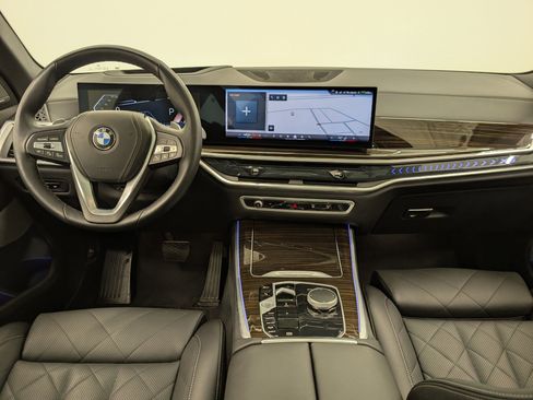 Certified 2024 BMW X5 xDrive40i w/ Premium Package image 26